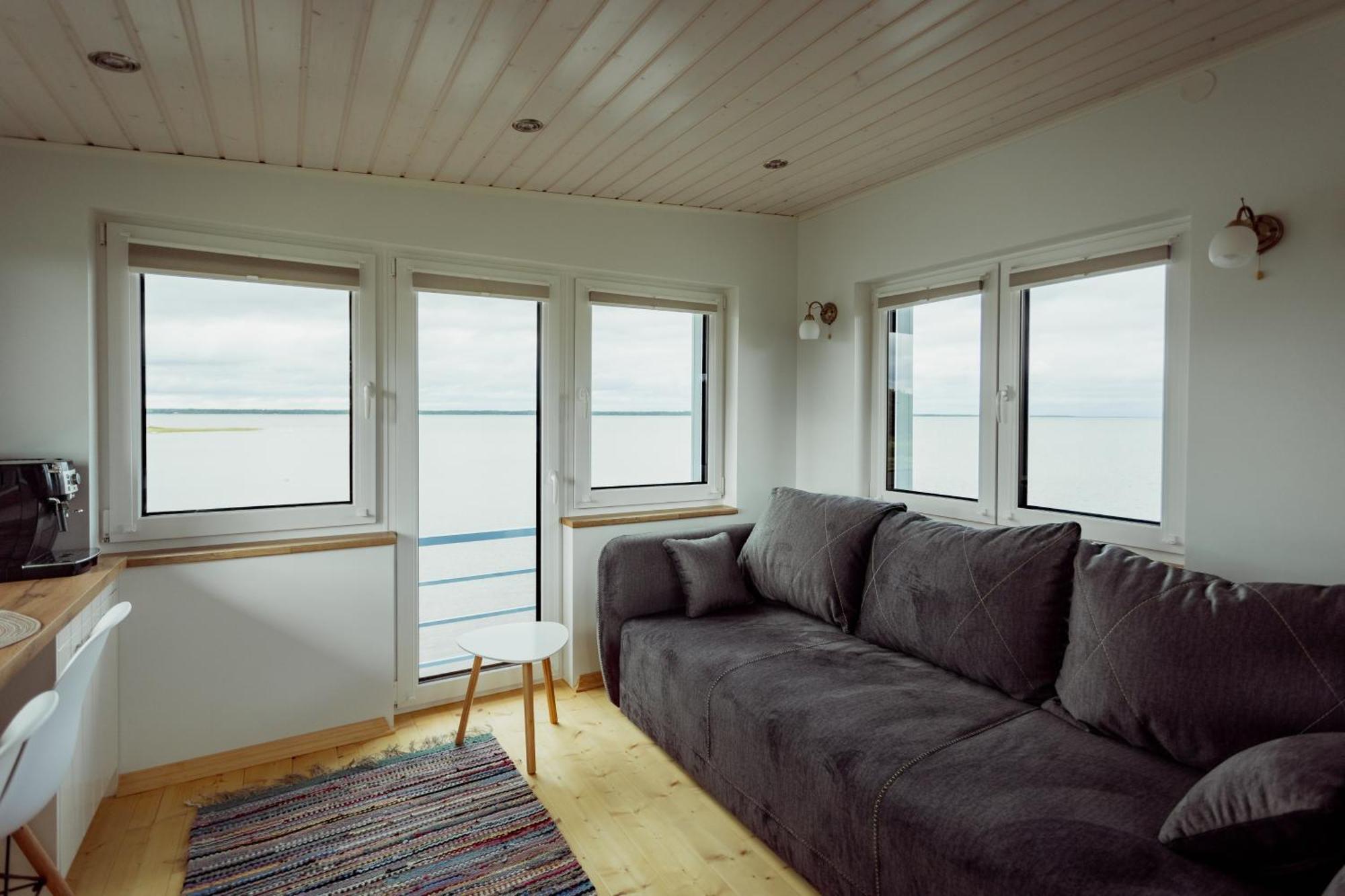 Rannamaee Apartments Suur-Rootsi Extérieur photo